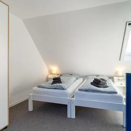 In St Peter-ording , Cleaning Included * Böhl