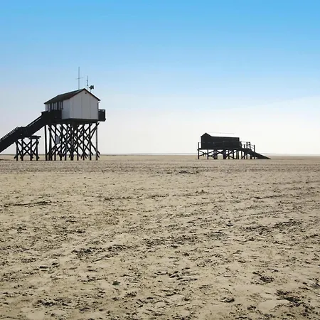 In St Peter-ording , Cleaning Included * Böhl